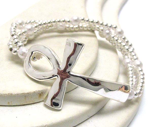 Metal hammerd ankh cross and metal beads with pearl stretch bracelet