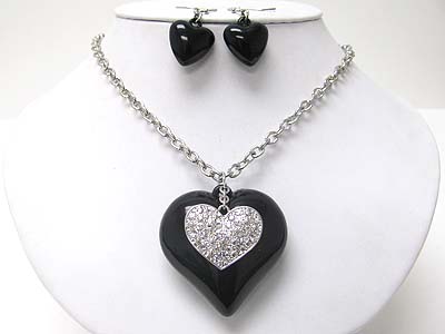 Double layer crystal and large acryl puffy heart pendant long  necklace set 