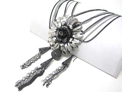 Metal flower and tassel drop multi chain necklace earring set