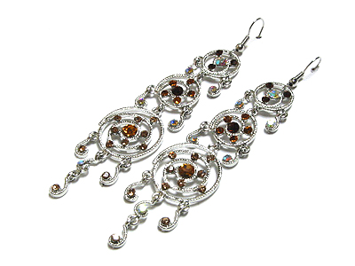 Scroll shape crystal earring