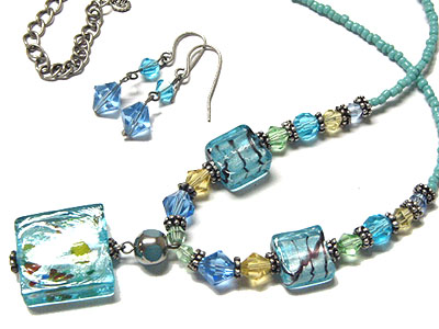 Italian glass beads necklace and earring set