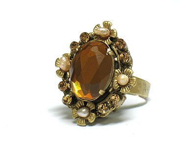 Antique design pearl and crystal deco fashion ring