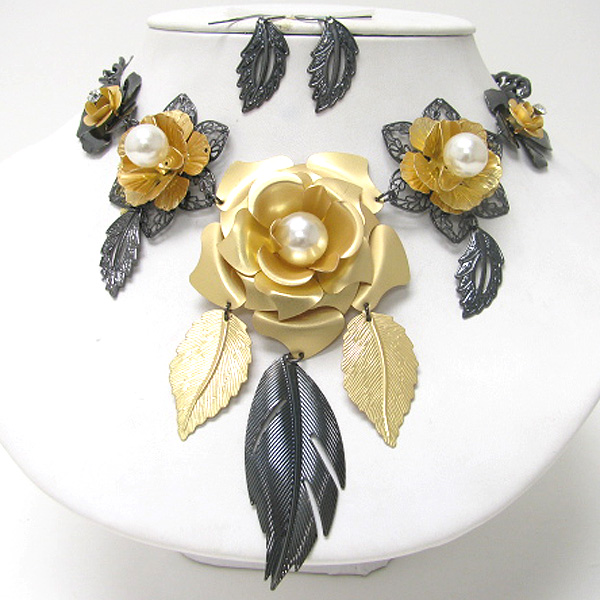 Chunky spring vintage mixed metal flowers and leaves drop neklace earring set