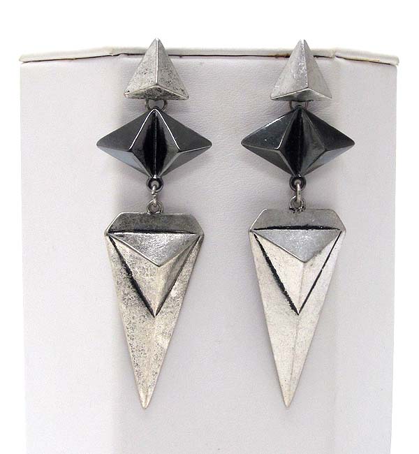 Anitique style four metal triangle dangle earring