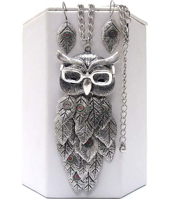 Crystal eyed with metal glasses and multi metal feather drop large owl necklace earring set