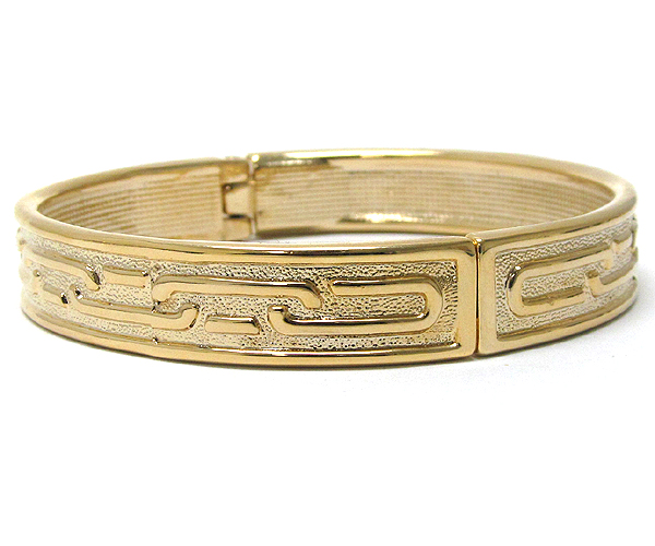 Sandy texture metal hinge bangle