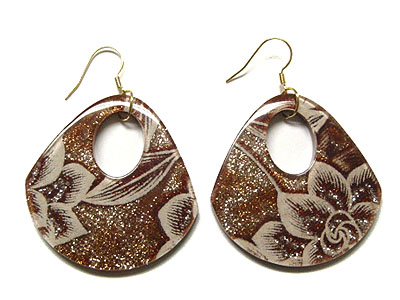 Flower pattern acryl earring