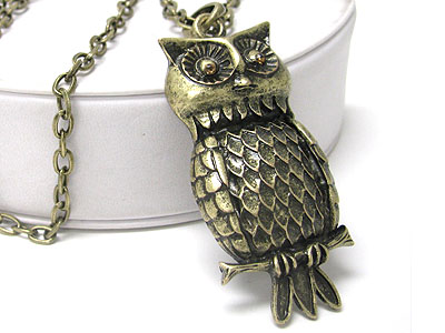 Crystal stud antique metal owl pendant long chain necklace