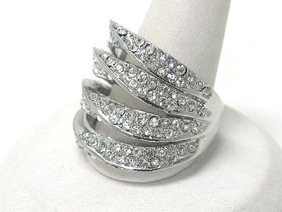 Four level crystal stud fashion ring