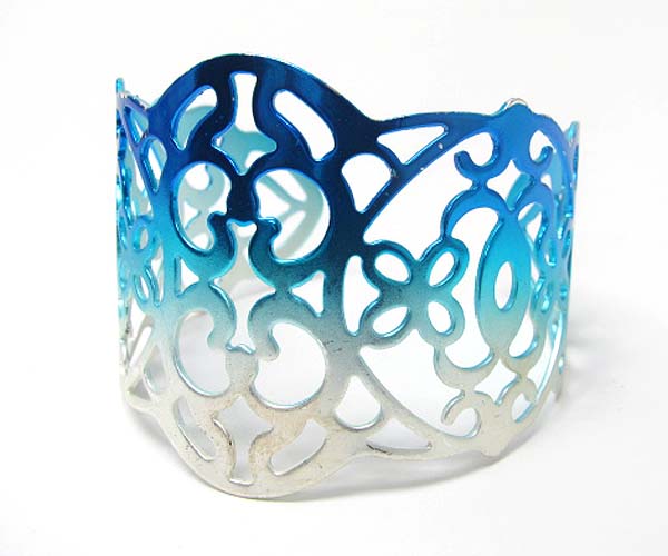 Color faded metal filigree bracelet