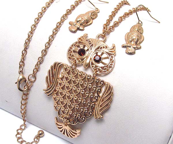 Crystal eye owl metal textered pendant long necklace earring set