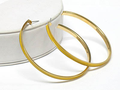 Colored metal hoop earring - hoops