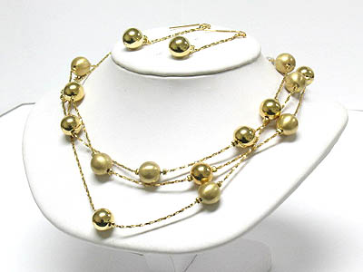 Metal stitch ball link necklace and earring set