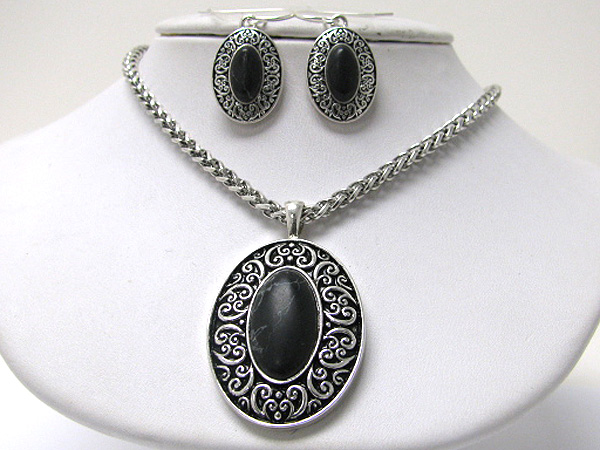 Oval natural stone and metal textured oval drop necklace earring set