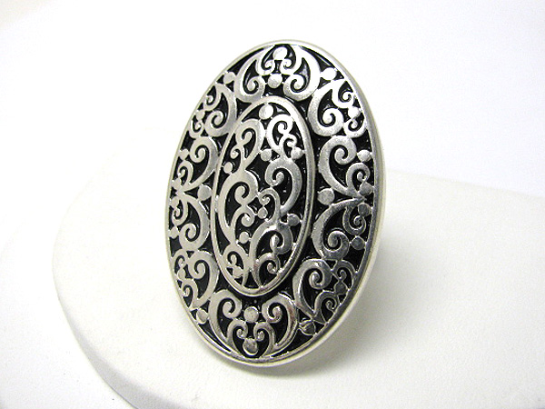 Oval texture metal stretch ring