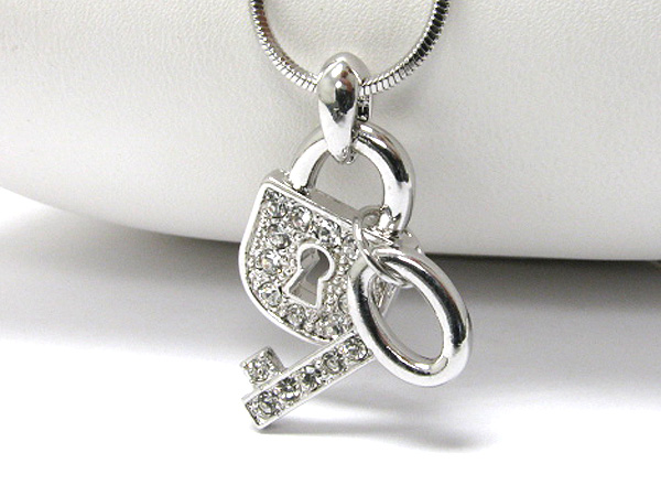 Made in korea whitegold plating crystal stud key and lock pendant necklace