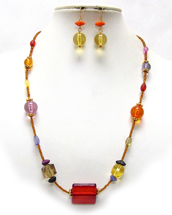 Multi color glass and seed beads necklace and earring set