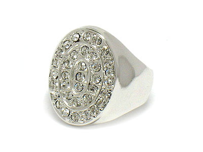 Crystal glamour fashion ring