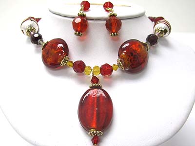 Pendant style mura glass necklace earring set