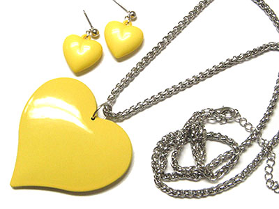 Acryl color large heart necklace and earring set