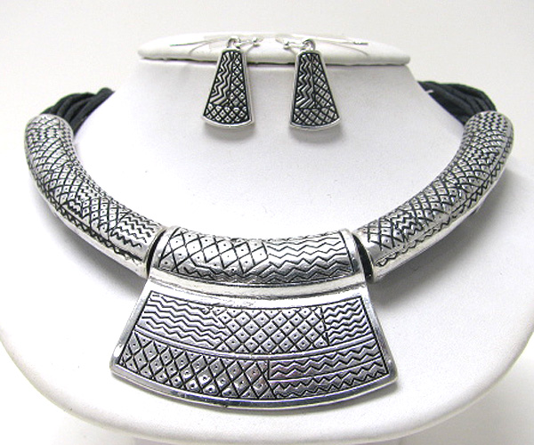 Aztec pattern metal and multi cord necklace earring set -western