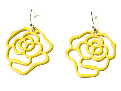 Rose shape frame earring