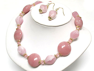 Pastel tone marblic stone necklace and earring set