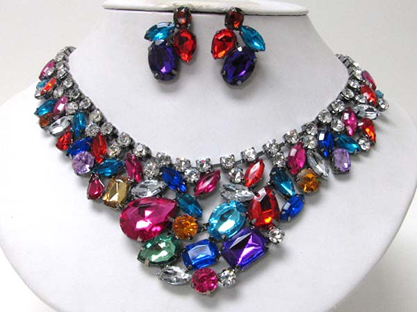 Multi crystal bubbled bib style neckalce earring set