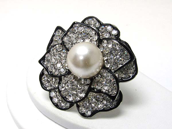 Pearl and crystal decoflower brooch