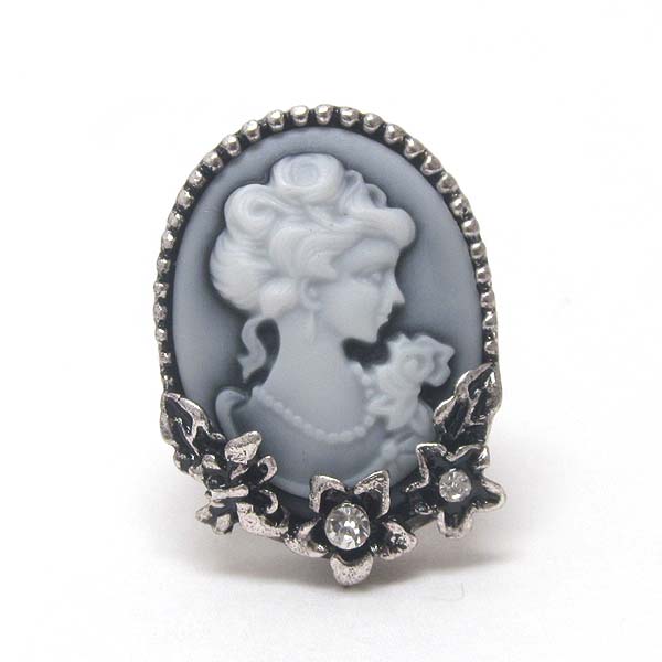 Cameo adjustable ring