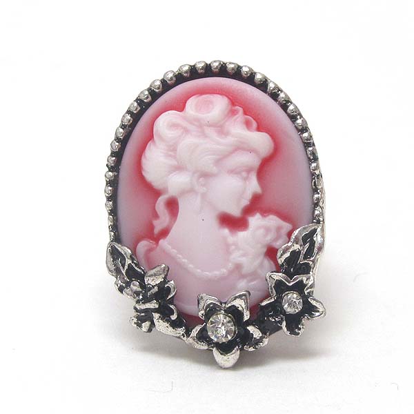 Cameo adjustable ring