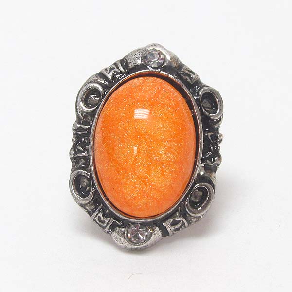 Oval stone adjustable ring