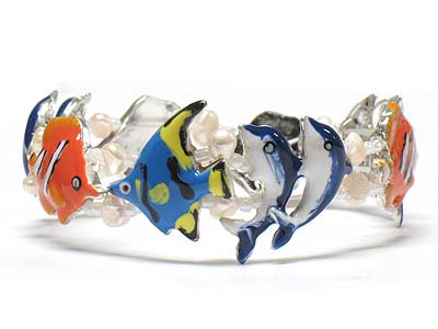 Tropical fish theme metal epoxy stretch bracelet