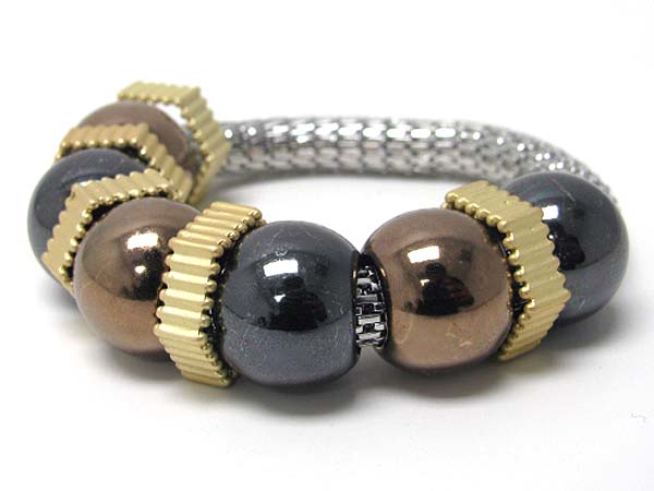 Multi metal ball and hexa ring link stretch bracelet