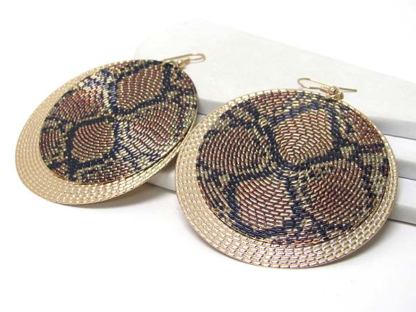 Animal print large and double metal disk earring