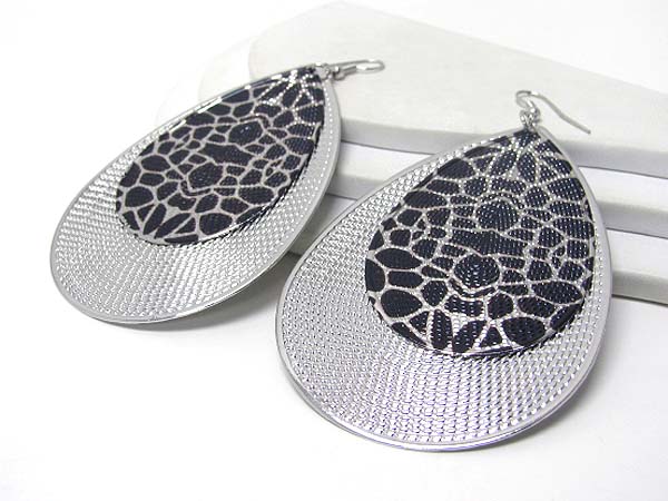 Animal print large and double metal tear drop earring