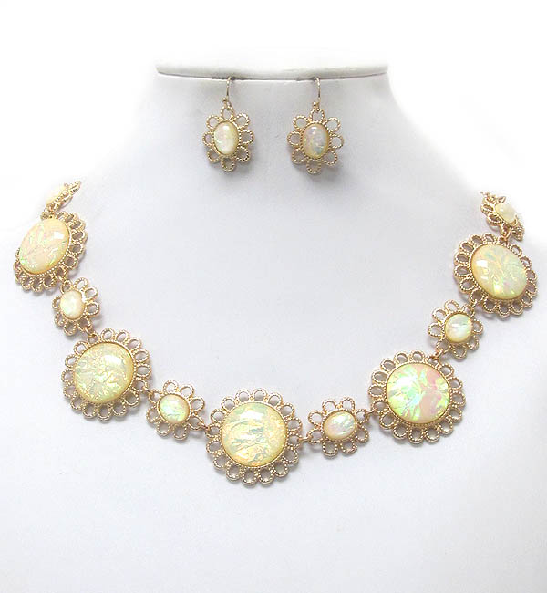 Abalone finish puffy stone flower link necklace earring set