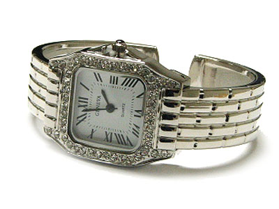 Designer style with crystal and metal bangle watch