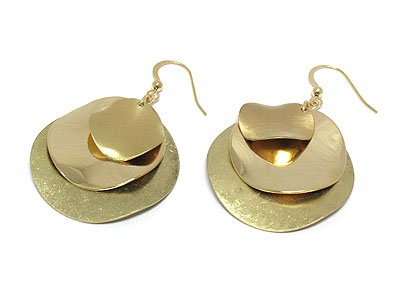 Triple metal round disk earring