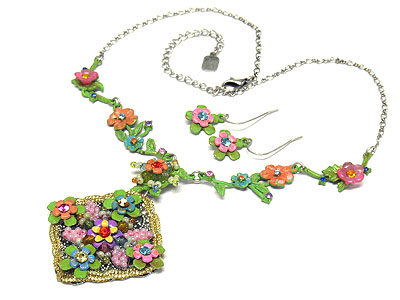 Spring theme austrian crystal deco flower necklace and earring set