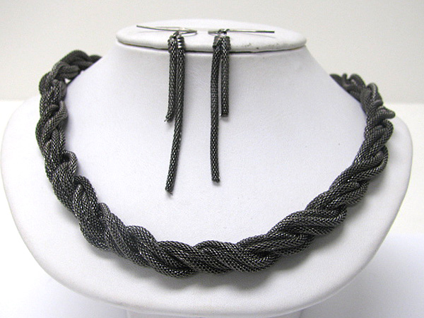 Braided metal tube chain necklace earring set 