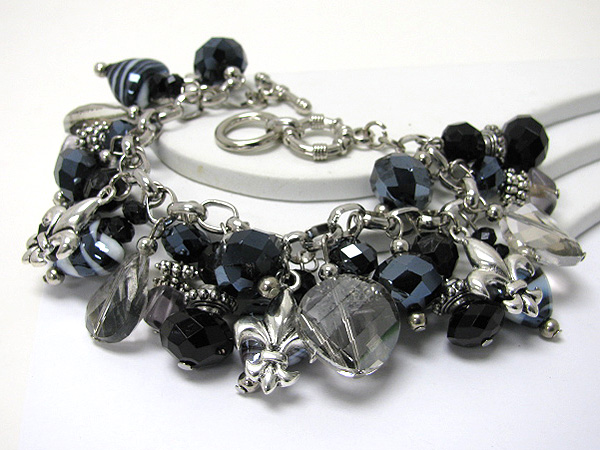 Multi facet glass beads dangle bracelet