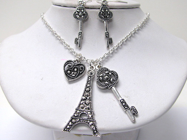 Textured metal eifel tower key and heart pendant necklace earring set