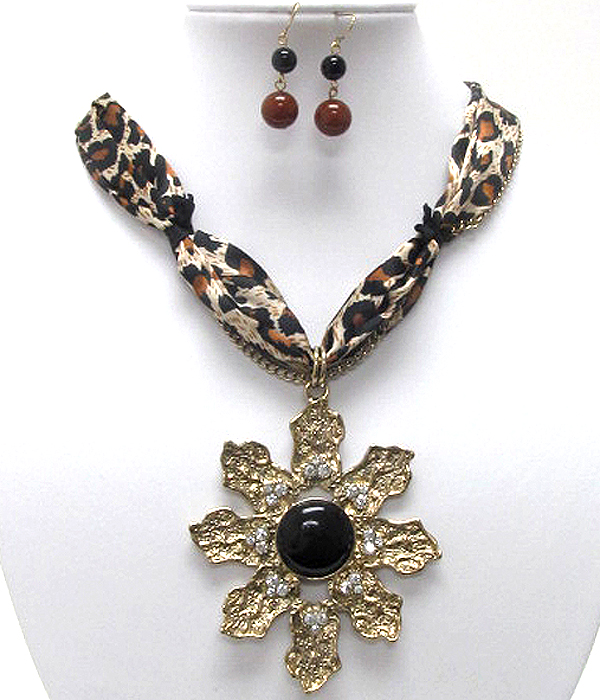 Large crystal deco flower dedallion animal print fabric necklace earring set