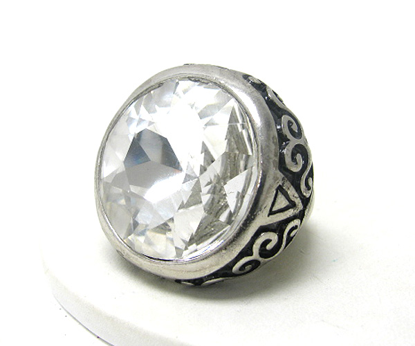 Large facet puffy crystal ring