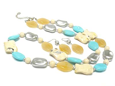 Natural stone and hammered shape nugget link long necklace and earring set