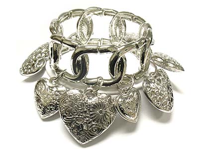 Flower pattern filigree heart charms elastic metal bracelet 