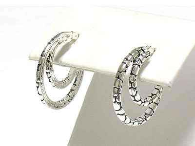 Metal casting double hoop earring - hoops