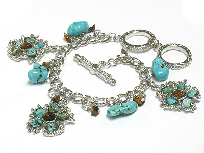 Turquoise deco flower charm toggle bracelet