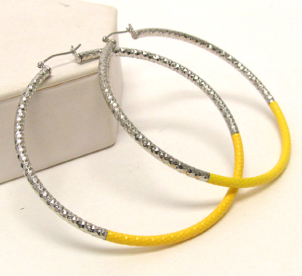 Tri metal hoop earring - hoops